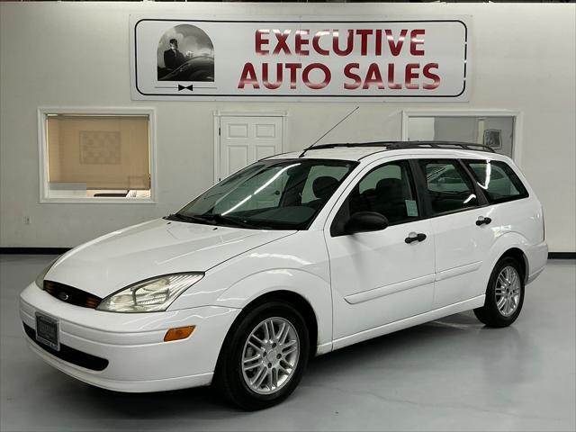 used 2002 Ford Focus car, priced at $5,911