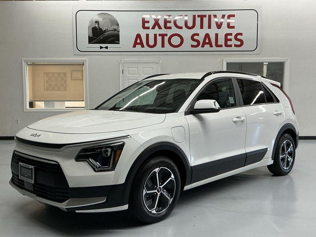 used 2024 Kia Niro Plug-In Hybrid car, priced at $30,313
