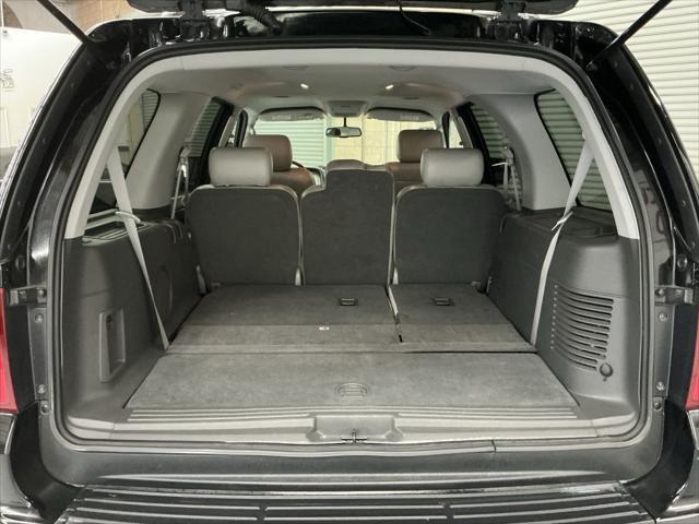 used 2006 Lincoln Navigator car, priced at $11,411