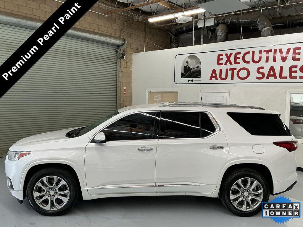 used 2021 Chevrolet Traverse car, priced at $26,613