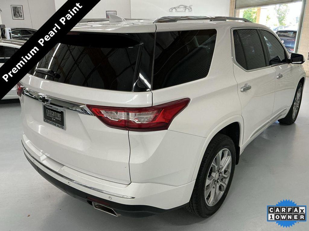 used 2021 Chevrolet Traverse car, priced at $26,613