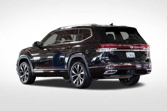 used 2024 Volkswagen Atlas car, priced at $43,995