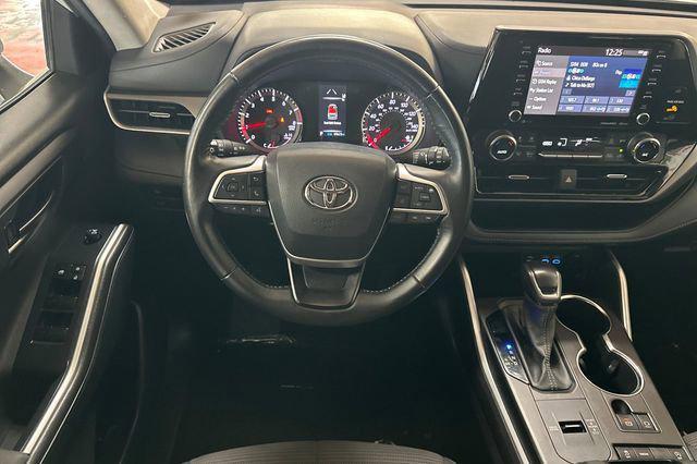used 2022 Toyota Highlander car, priced at $28,695