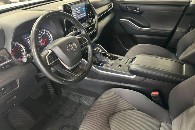 used 2022 Toyota Highlander car, priced at $28,695