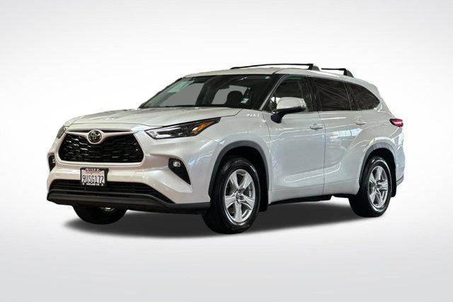 used 2022 Toyota Highlander car, priced at $28,695
