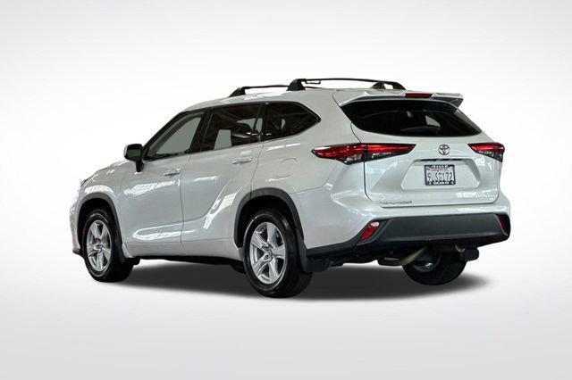 used 2022 Toyota Highlander car, priced at $28,695