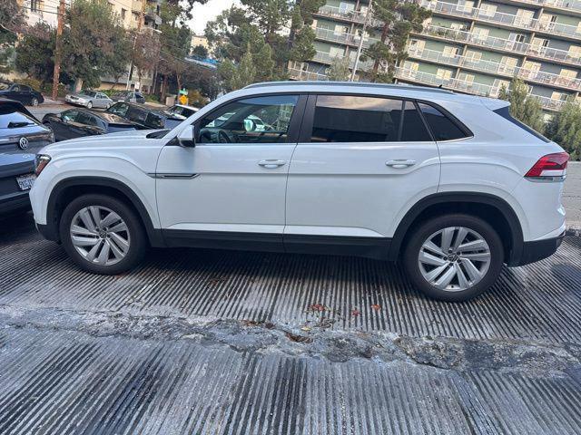 used 2022 Volkswagen Atlas Cross Sport car, priced at $24,995