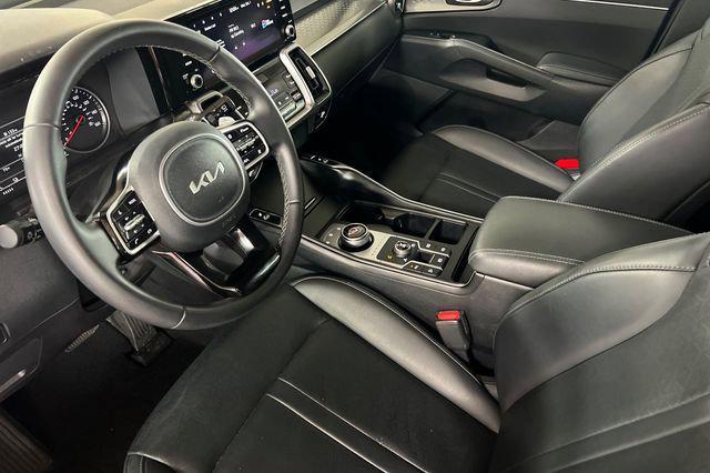 used 2023 Kia Sorento Hybrid car, priced at $29,295