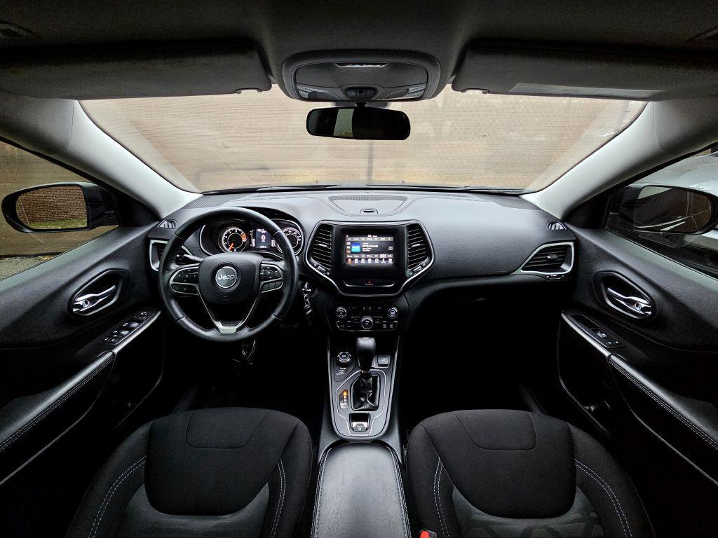used 2019 Jeep Cherokee car, priced at $13,999