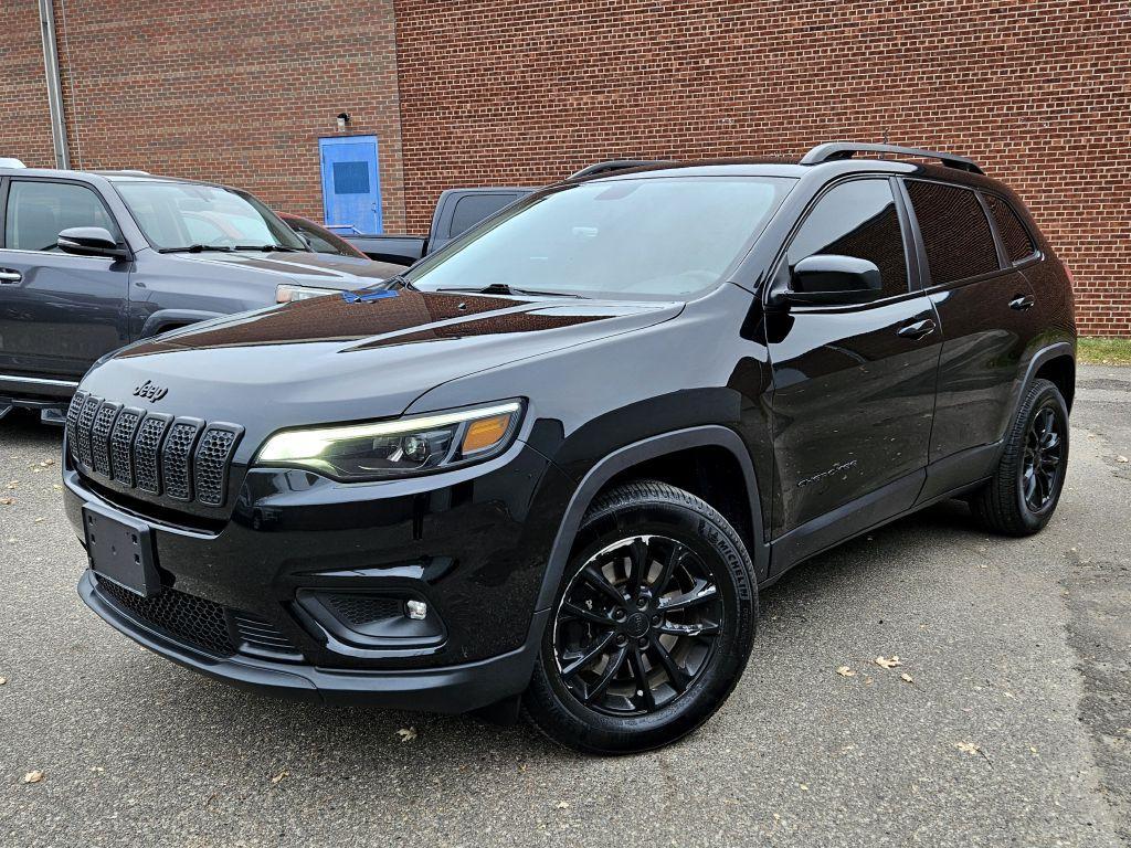 used 2019 Jeep Cherokee car, priced at $13,999