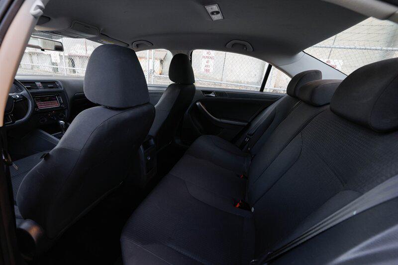 used 2015 Volkswagen Jetta car, priced at $9,500