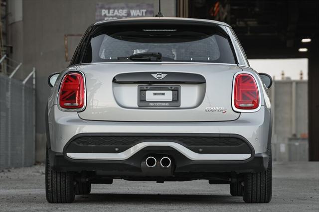 used 2024 MINI Hardtop car, priced at $28,500