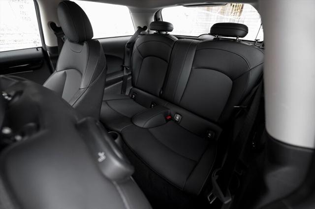 used 2022 MINI Hardtop car, priced at $22,500