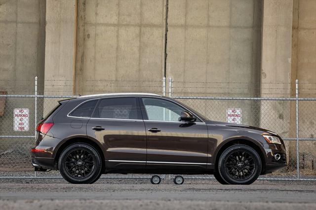 used 2015 Audi Q5 hybrid car, priced at $13,500
