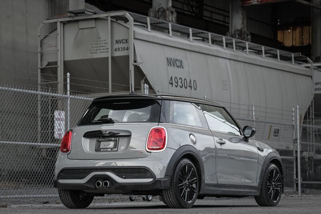 used 2022 MINI Hardtop car, priced at $26,500