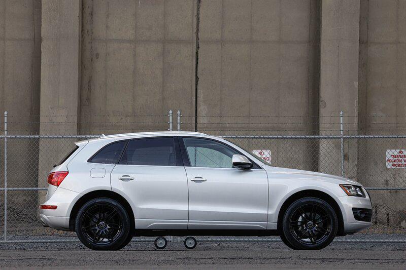used 2012 Audi Q5 car, priced at $9,500