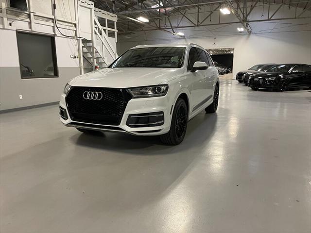 used 2018 Audi Q7 car, priced at $24,000