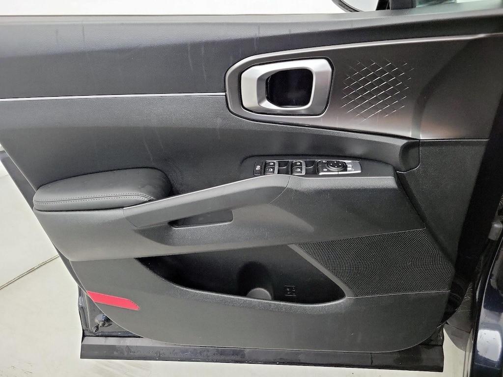 used 2023 Kia Sorento Hybrid car, priced at $32,998