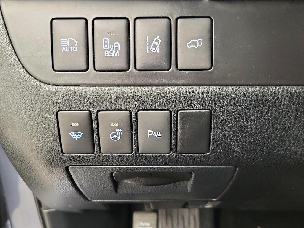 used 2015 Toyota Highlander Hybrid car, priced at $29,998