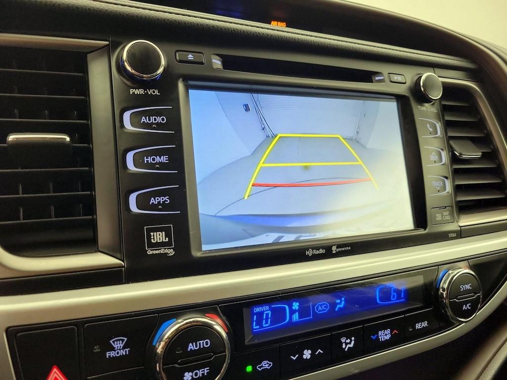 used 2015 Toyota Highlander Hybrid car, priced at $29,998