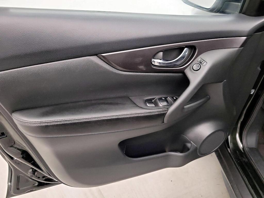 used 2019 Nissan Rogue car, priced at $17,998