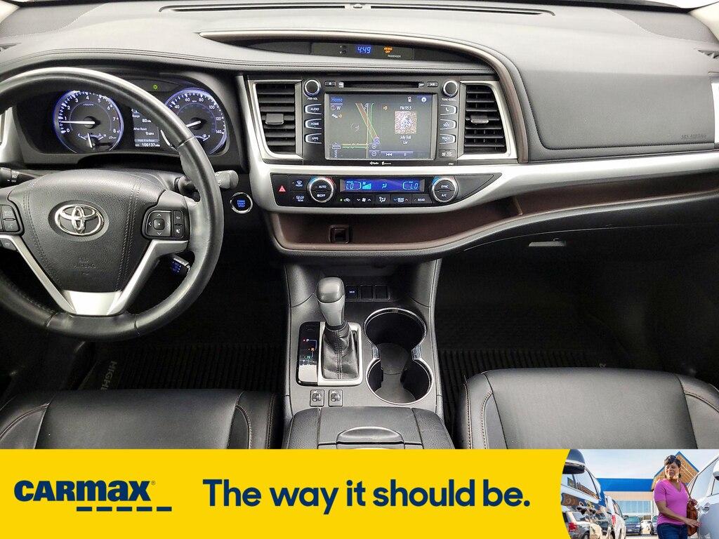 used 2015 Toyota Highlander car, priced at $17,998