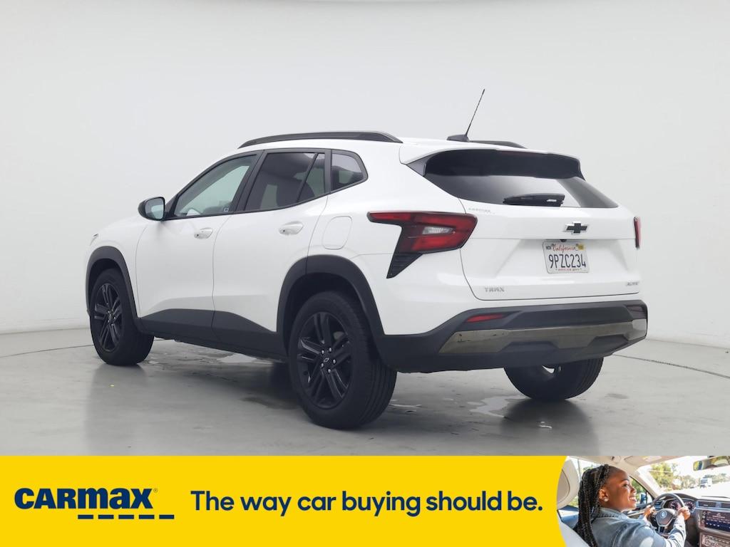 used 2025 Chevrolet Trax car, priced at $26,998