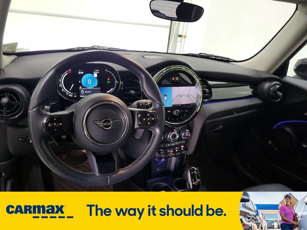 used 2022 MINI Hardtop car, priced at $20,998