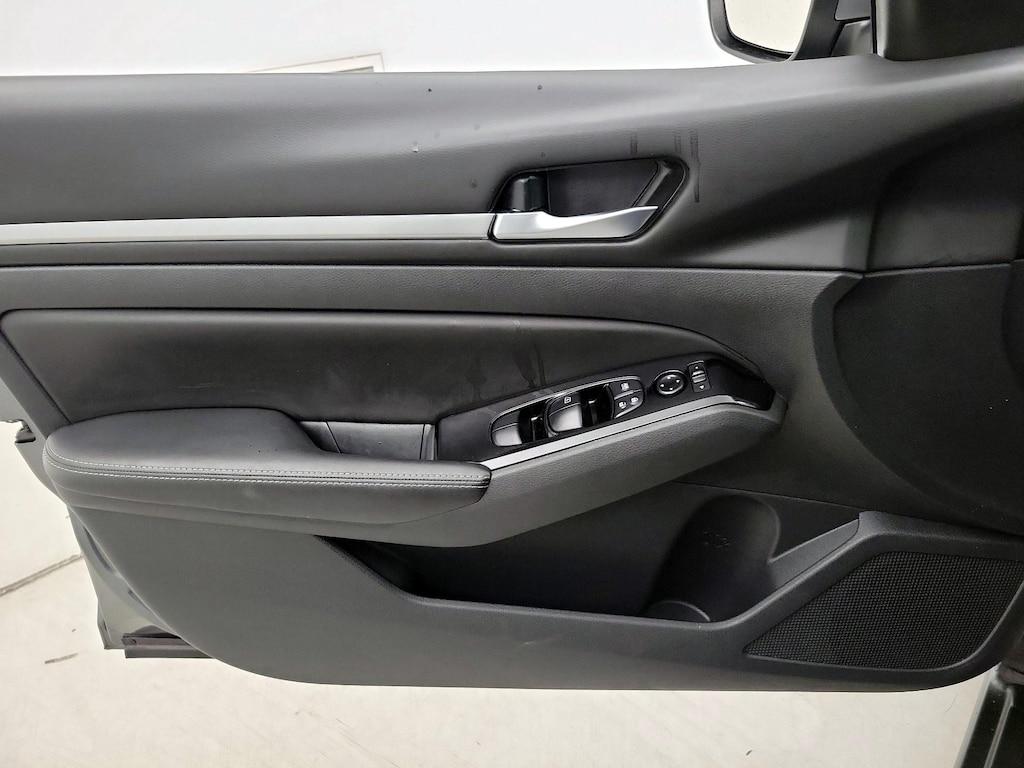 used 2023 Nissan Altima car, priced at $21,998