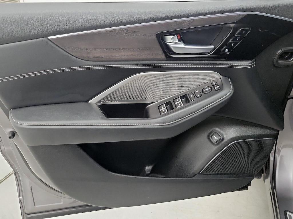 used 2022 Acura MDX car, priced at $38,998