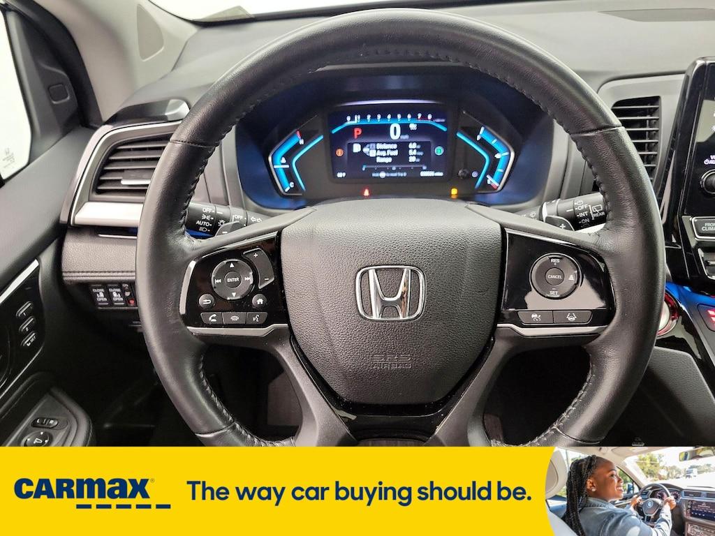 used 2023 Honda Odyssey car, priced at $37,998