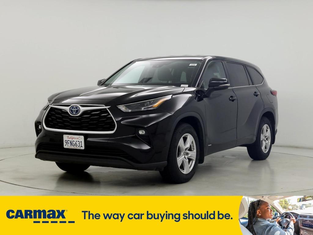used 2023 Toyota Highlander Hybrid car, priced at $38,998