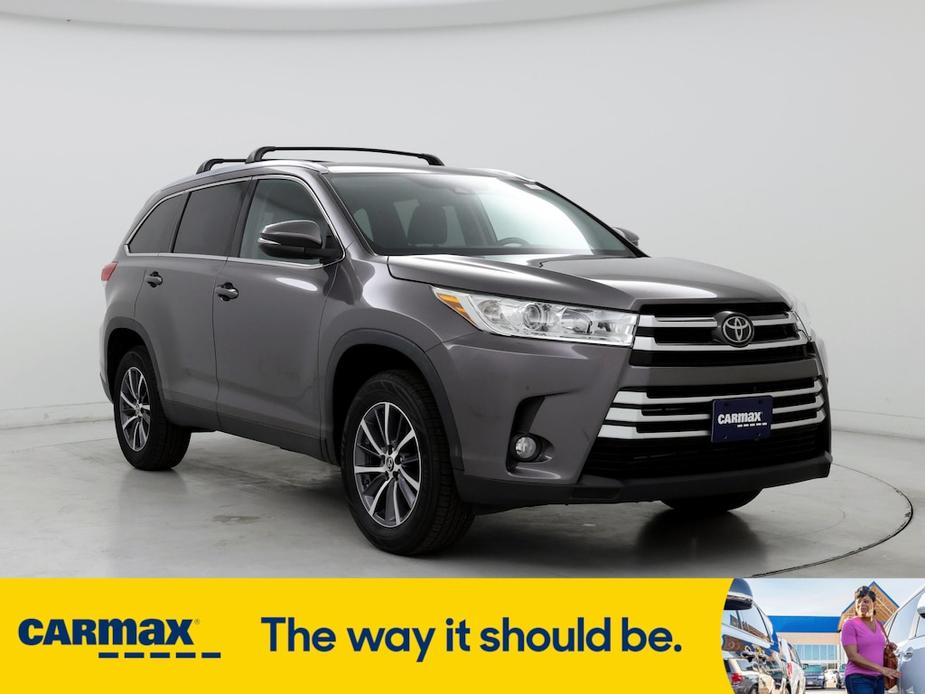 used 2019 Toyota Highlander car, priced at $32,998