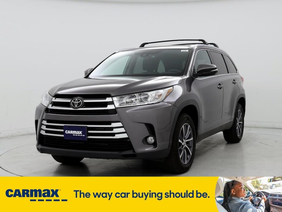 used 2019 Toyota Highlander car, priced at $32,998