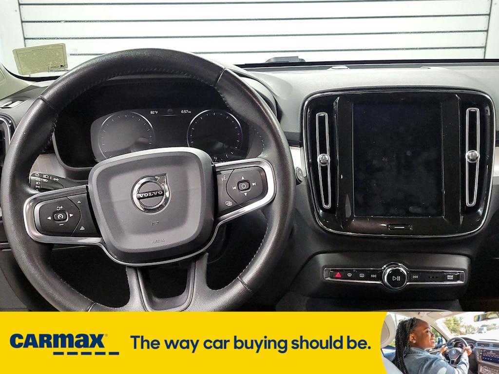 used 2019 Volvo XC40 car, priced at $23,998