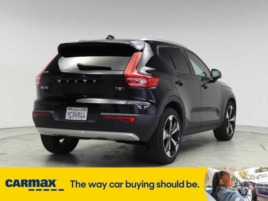 used 2019 Volvo XC40 car, priced at $23,998