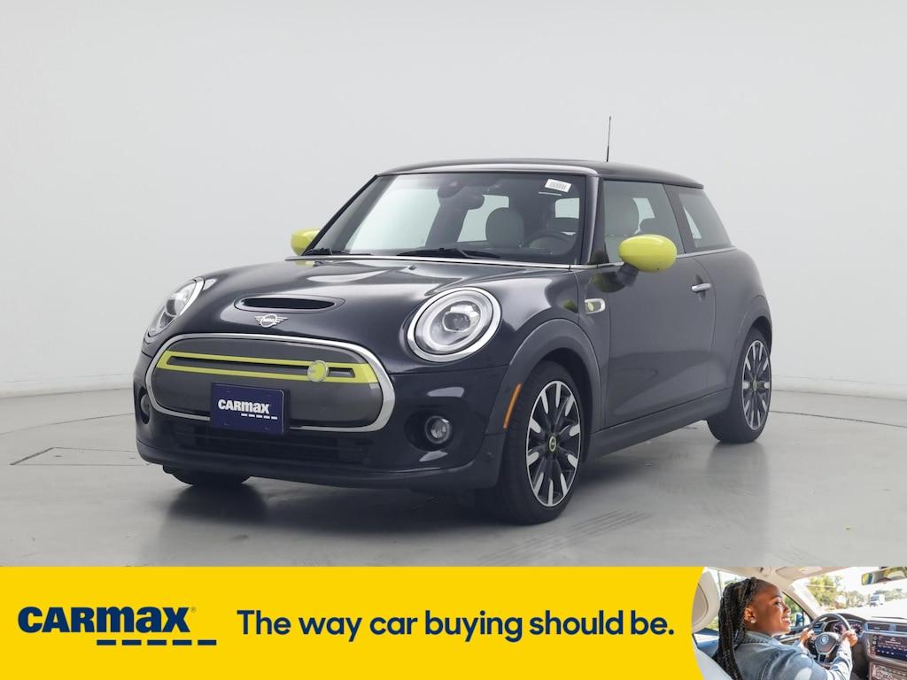 used 2020 MINI SE Hardtop car, priced at $20,998