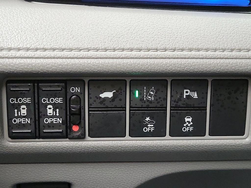 used 2020 Honda Odyssey car, priced at $27,998