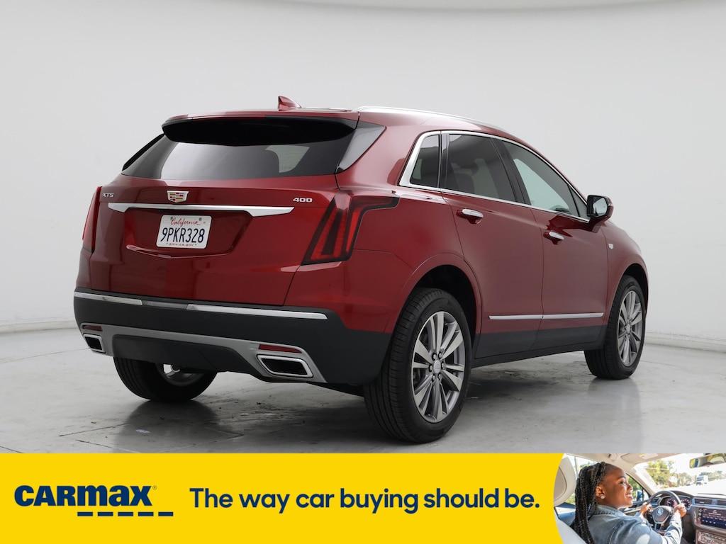 used 2025 Cadillac XT5 car, priced at $46,998