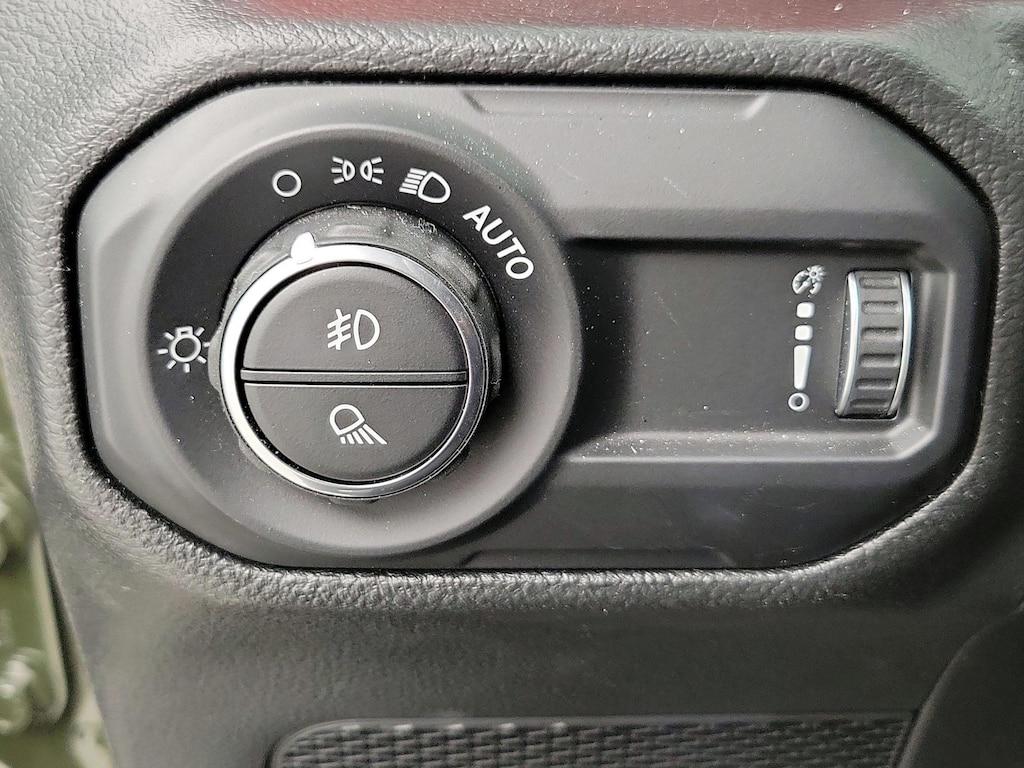 used 2023 Jeep Gladiator car, priced at $43,998