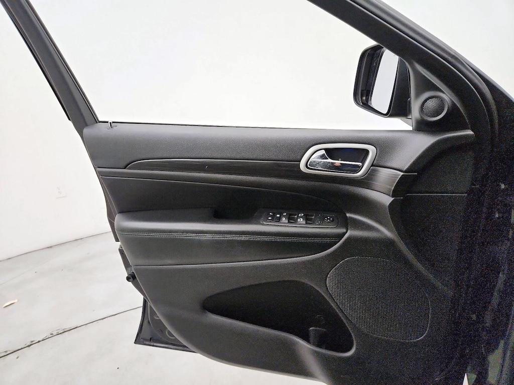 used 2019 Jeep Grand Cherokee car, priced at $20,998