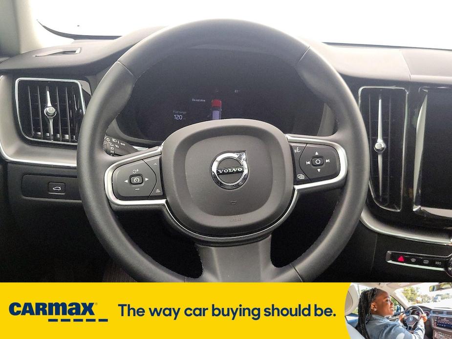 used 2023 Volvo XC60 car, priced at $35,998