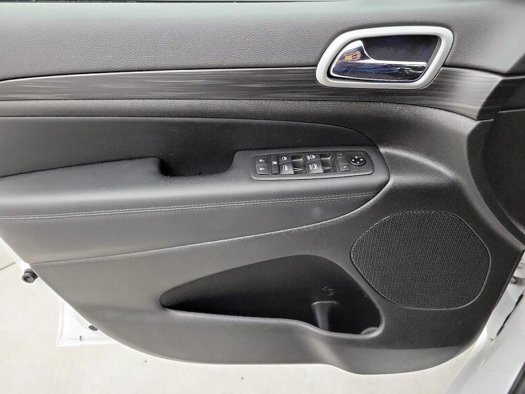 used 2021 Jeep Grand Cherokee car, priced at $28,998