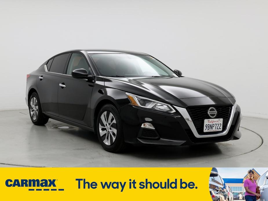 used 2019 Nissan Altima car, priced at $17,998