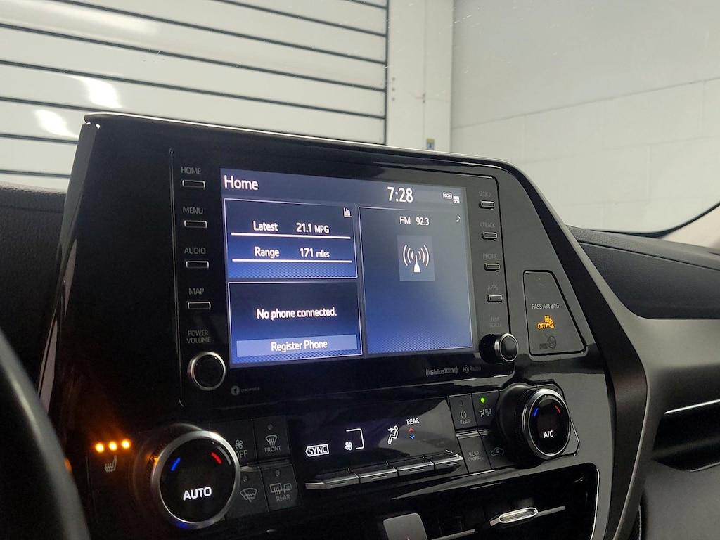 used 2022 Toyota Highlander car, priced at $33,998