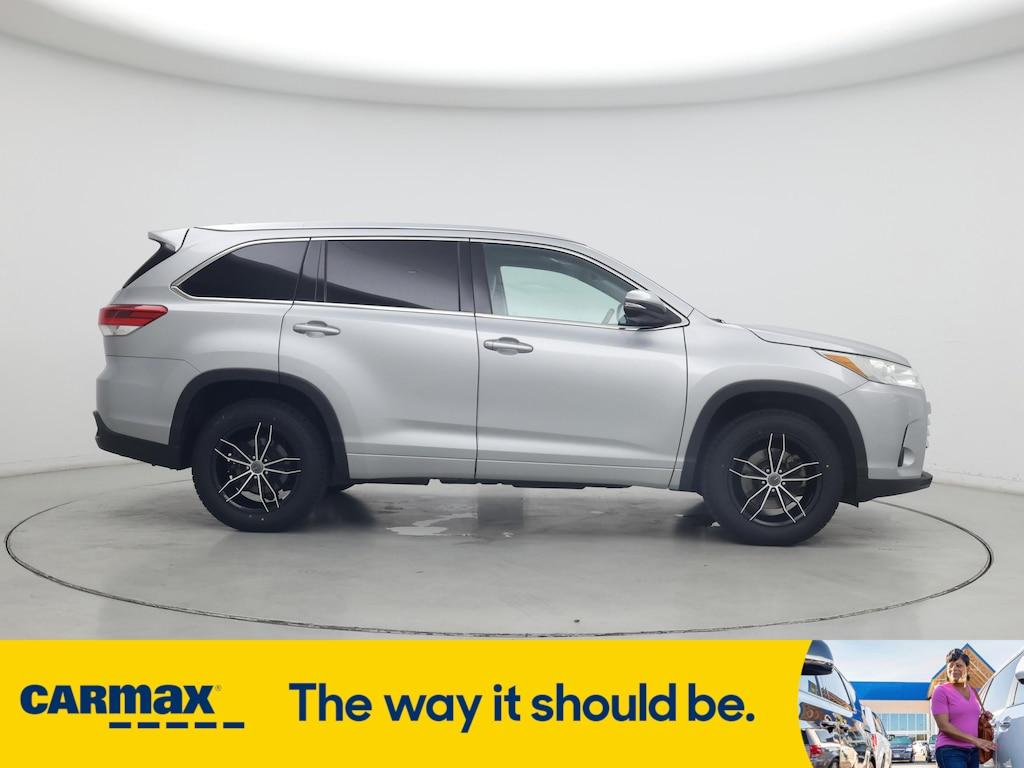 used 2017 Toyota Highlander car, priced at $24,998