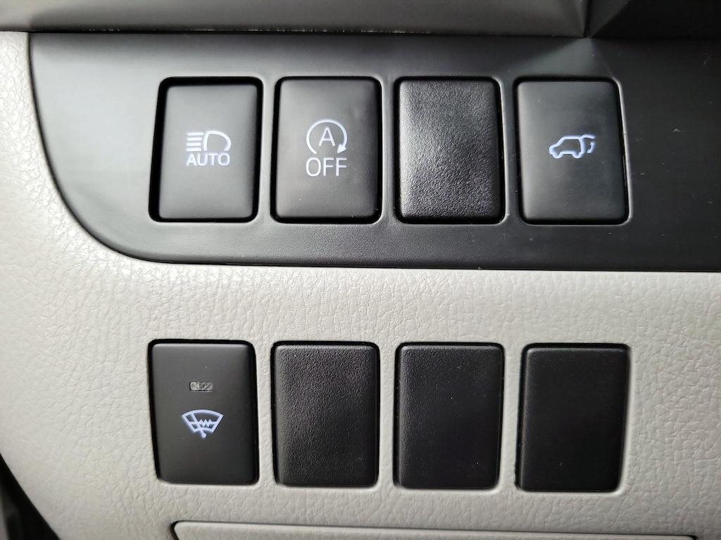 used 2017 Toyota Highlander car, priced at $24,998