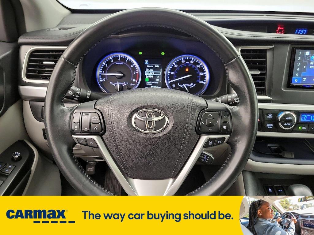used 2017 Toyota Highlander car, priced at $24,998