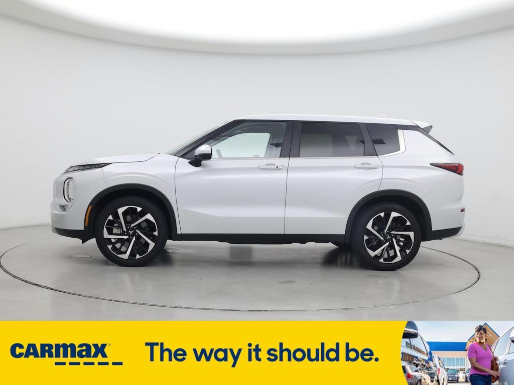 used 2024 Mitsubishi Outlander car, priced at $30,998