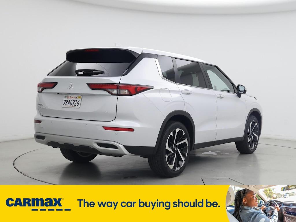 used 2024 Mitsubishi Outlander car, priced at $30,998